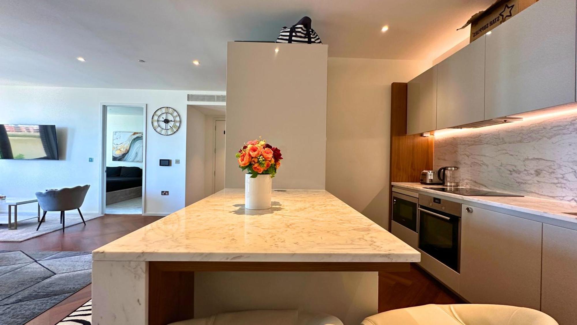 Lavish Penthouse River View Fast Wifi - Luxurylondonstays Екстер'єр фото