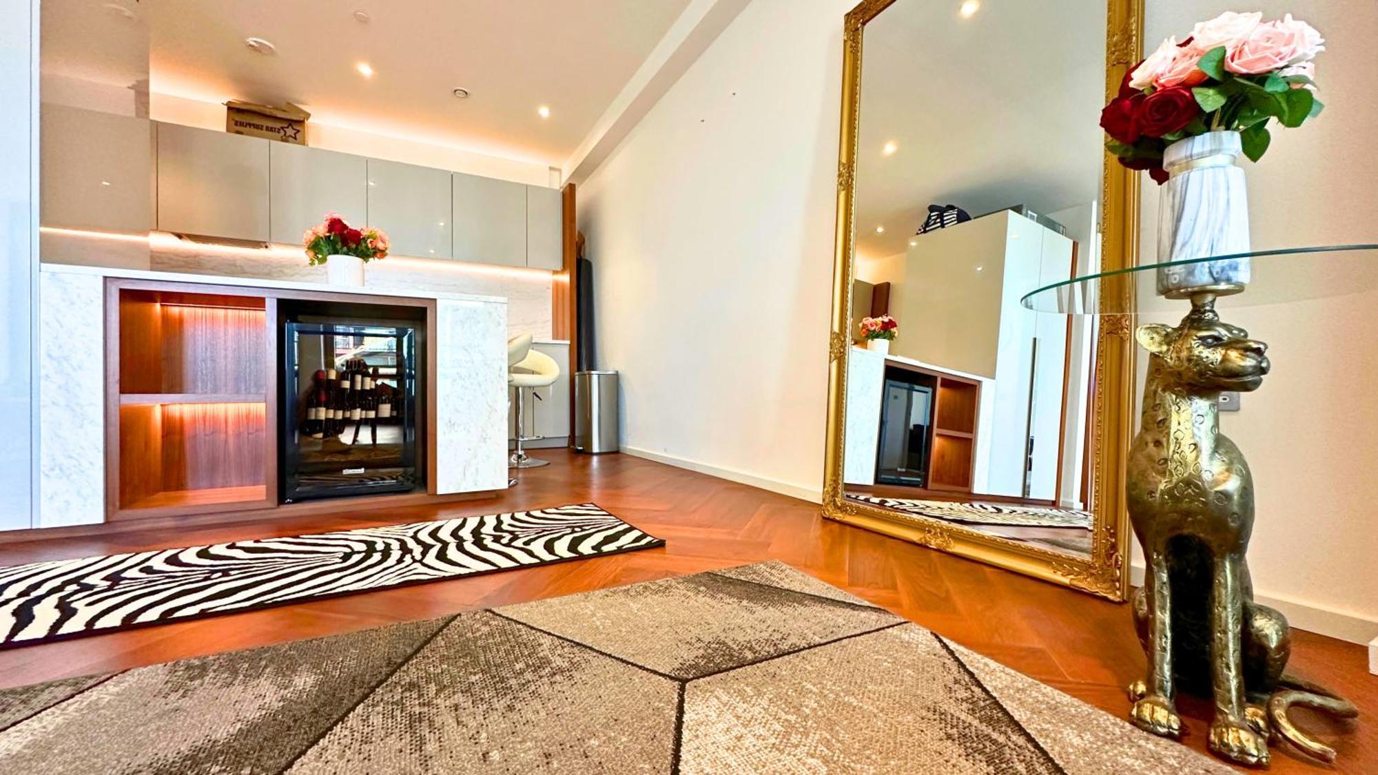 Lavish Penthouse River View Fast Wifi - Luxurylondonstays Екстер'єр фото